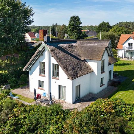 Reetdachhaus Im Fischerdorf Freest Екстер'єр фото